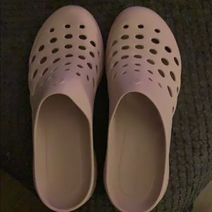 Easy spirit clog shoes